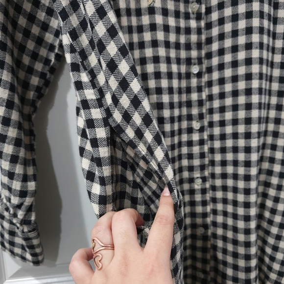 ZARA Black White Gingham Flannel Button Front, Floral Embroidery, High Low Tunic - Picture 6 of 16